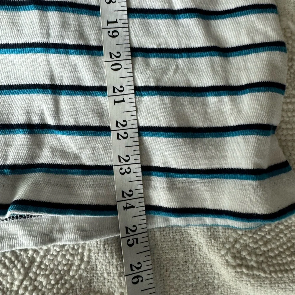 ๐ผ5 For $25๐ผ LOFT Navy and White Striped Tank Top Size M - Picture 5 of 8